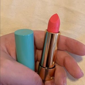 no more orchids gucci